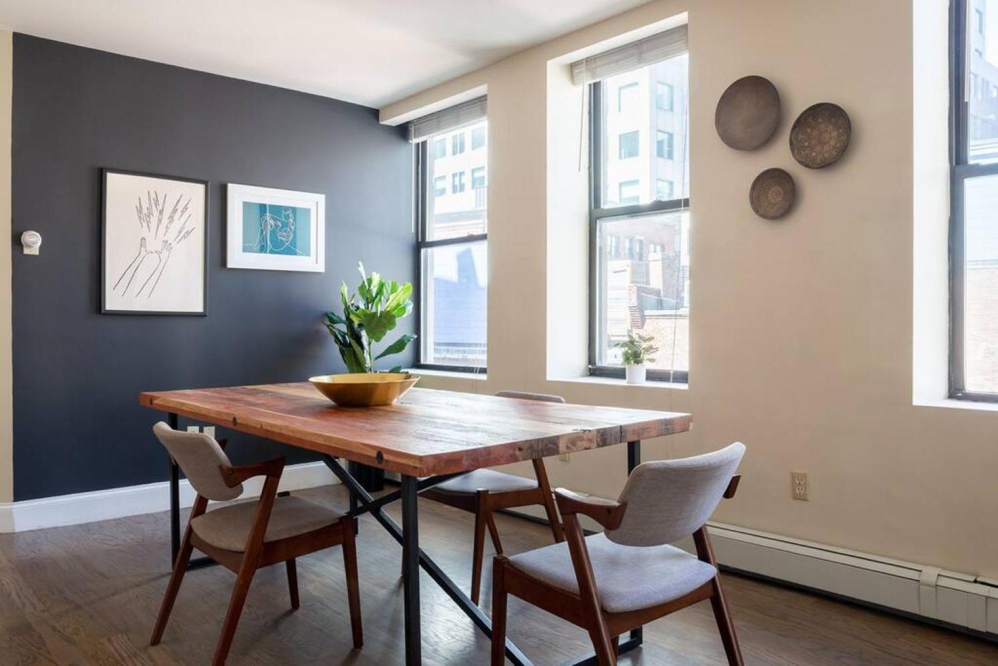 Apartment Classic Downtown Loft Style