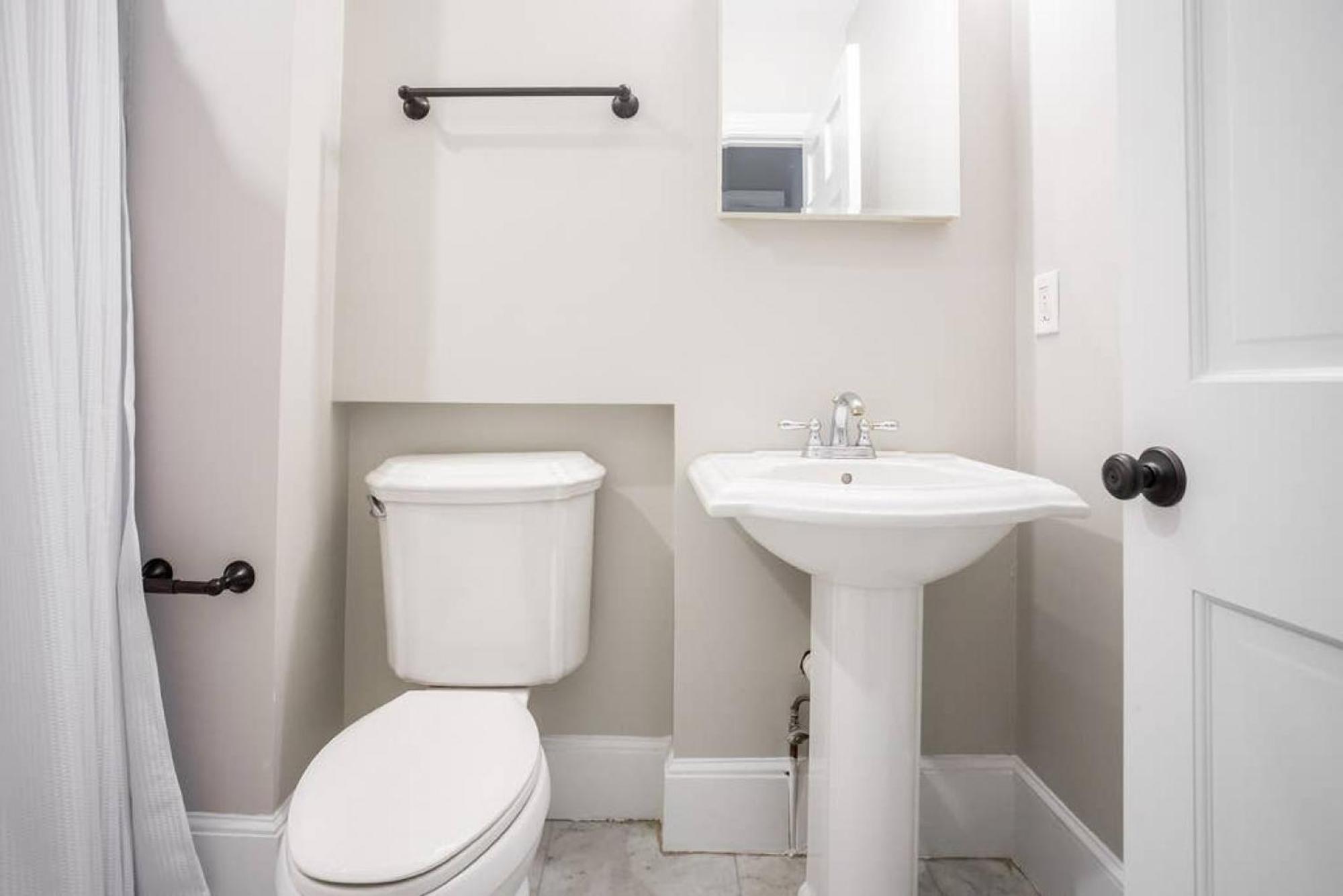 Walk To Fenway Mit Harvard And Childrens Hospital Apartment Boston