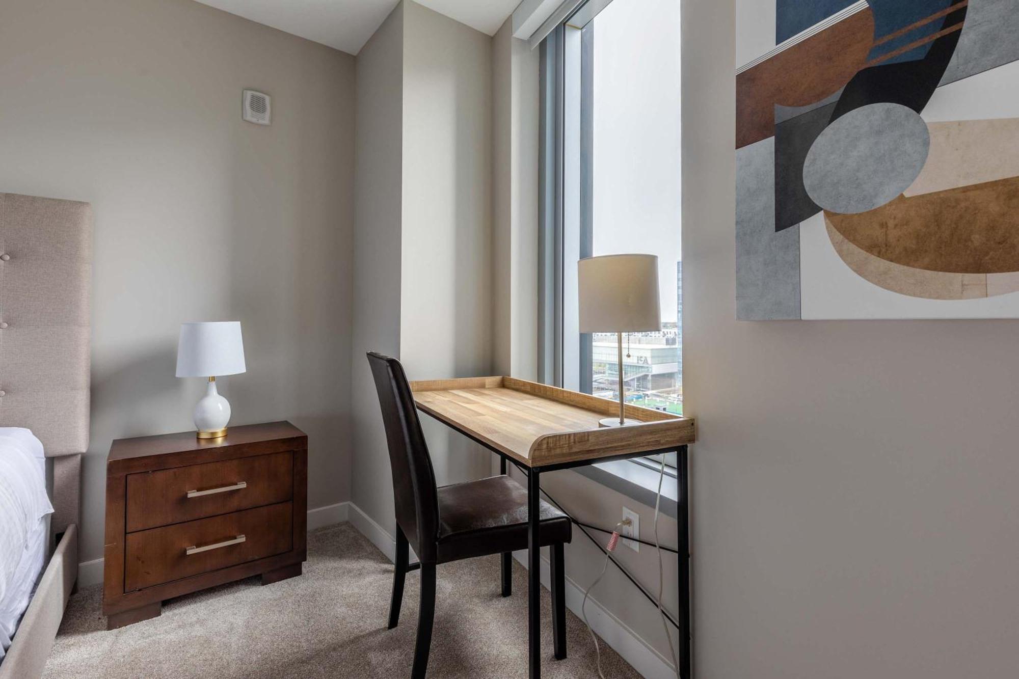 Private 2br Seaport Disctrict Apartment