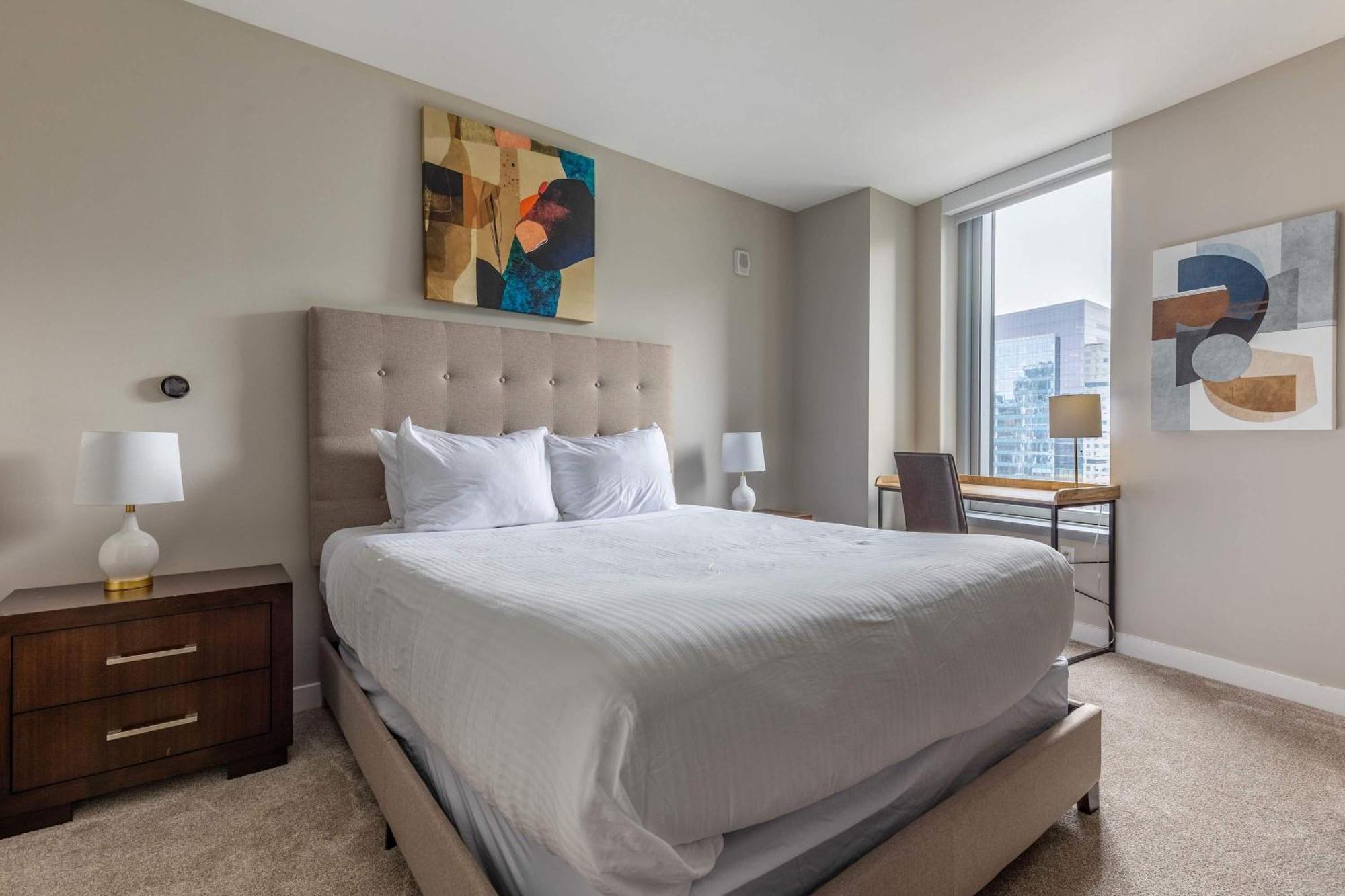 Private 2br Seaport Disctrict Apartment