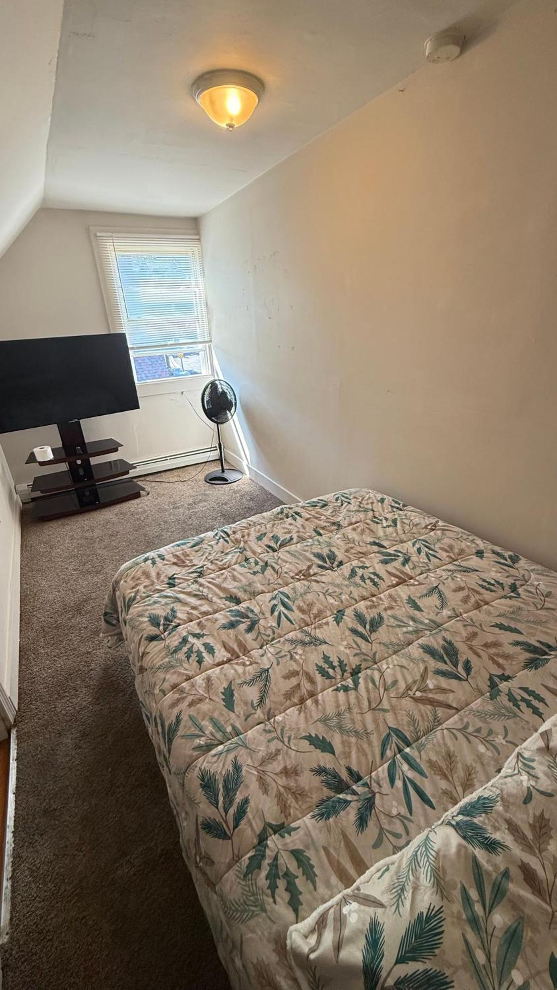 Esjacpe 2 Guest house Boston