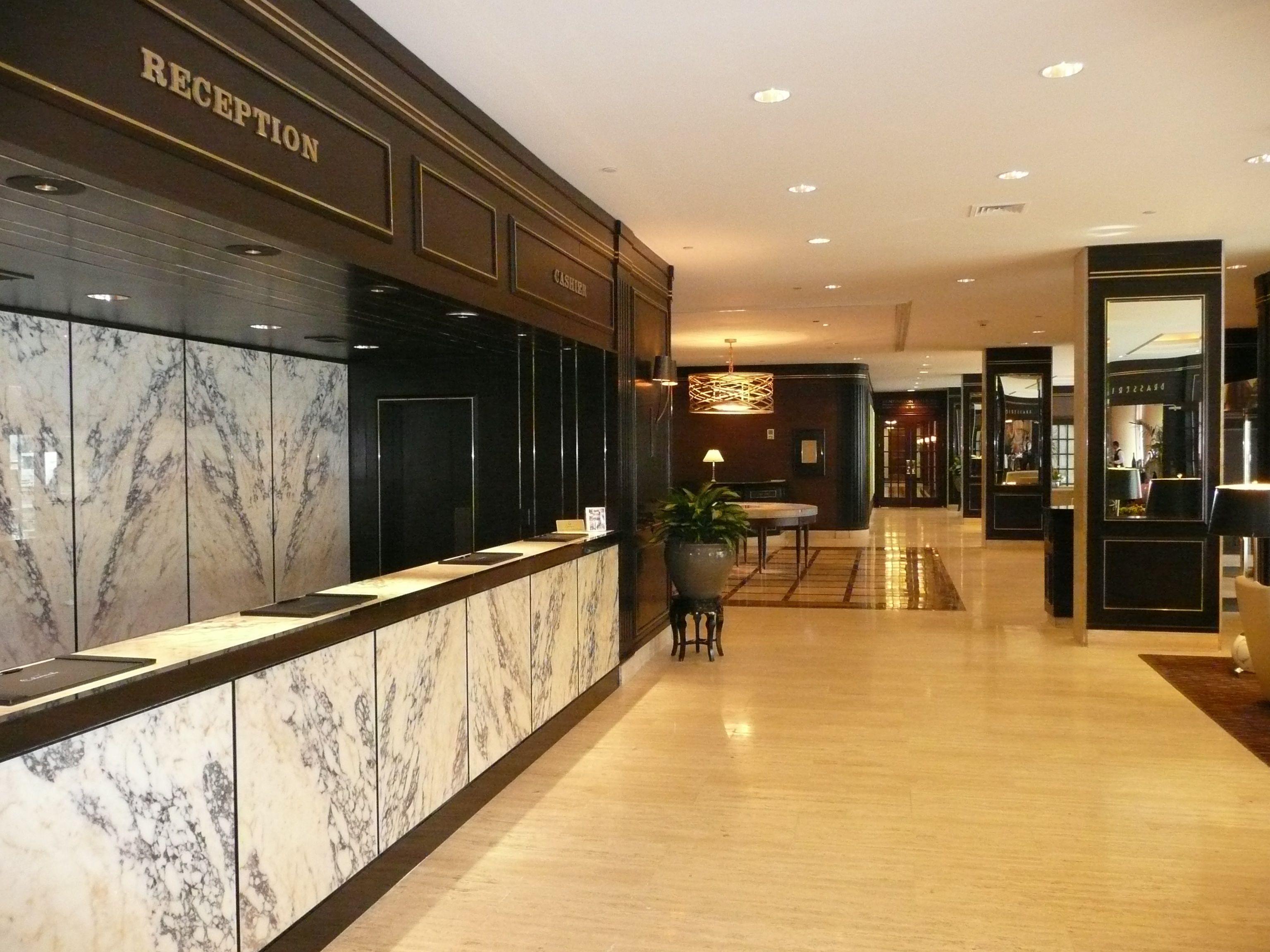 Hotel The Colonnade 4*