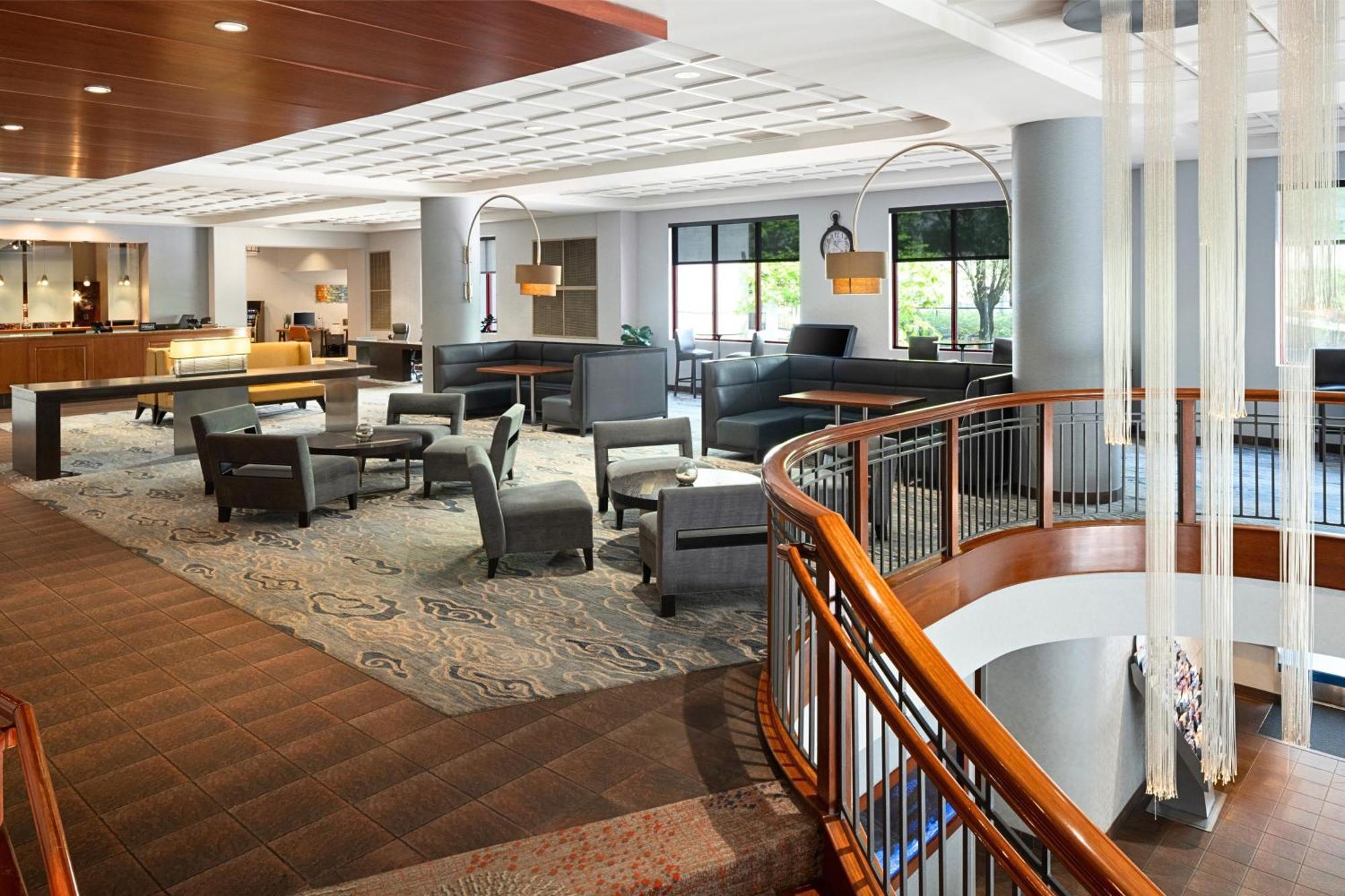 Doubletree By Hilton - Downtown