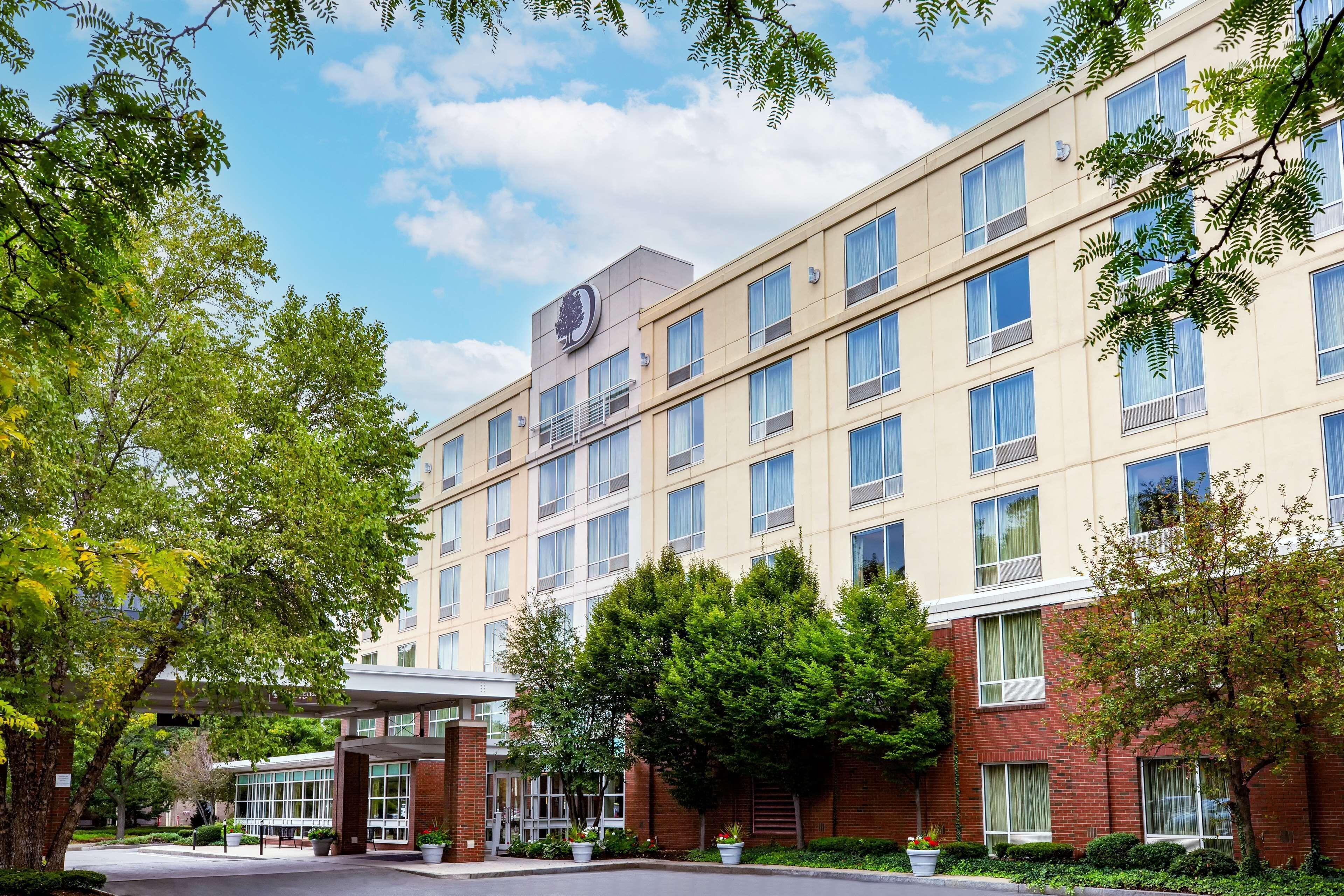 Doubletree By Hilton Bayside 3* Boston