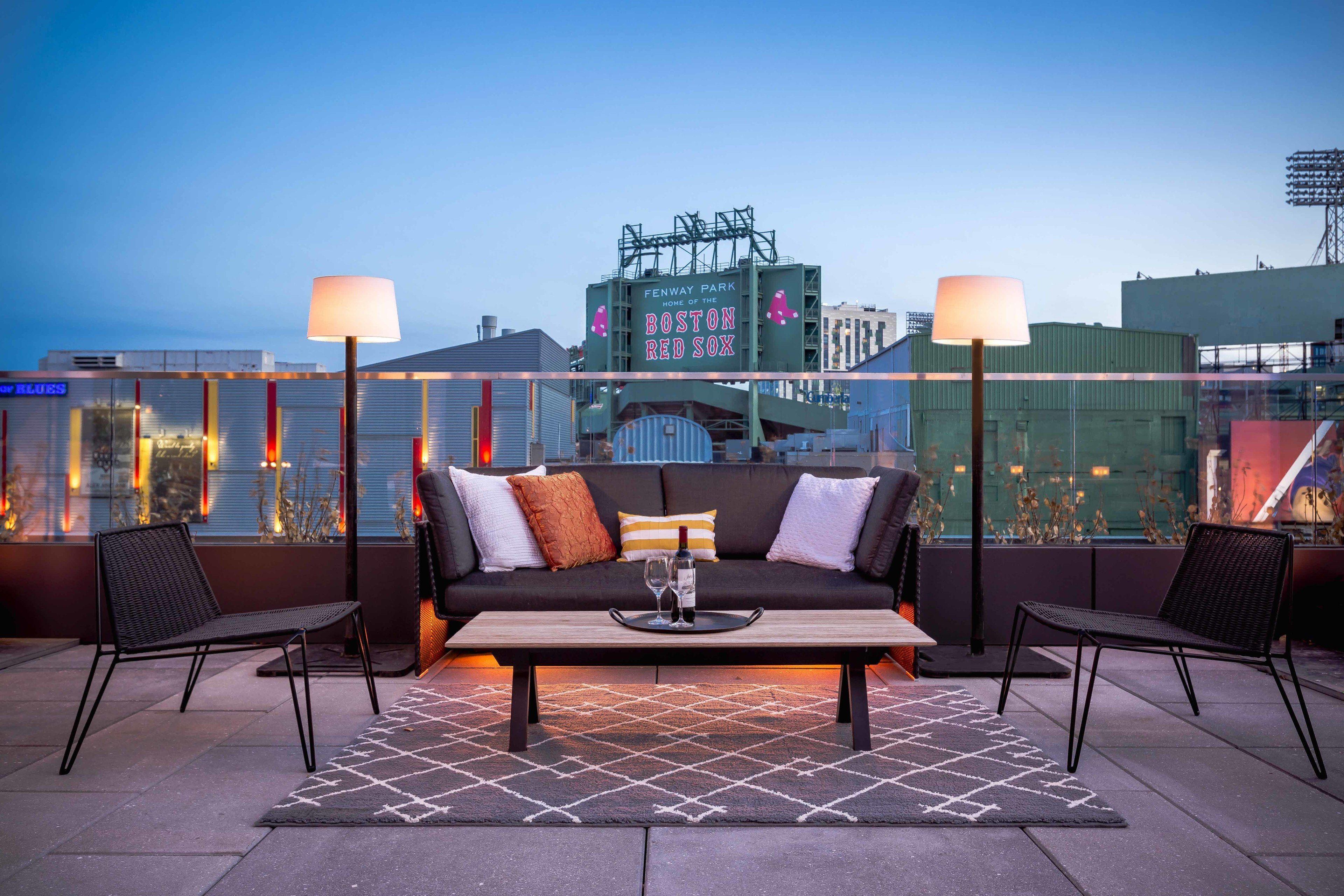 Commonwealth Hotel 5*