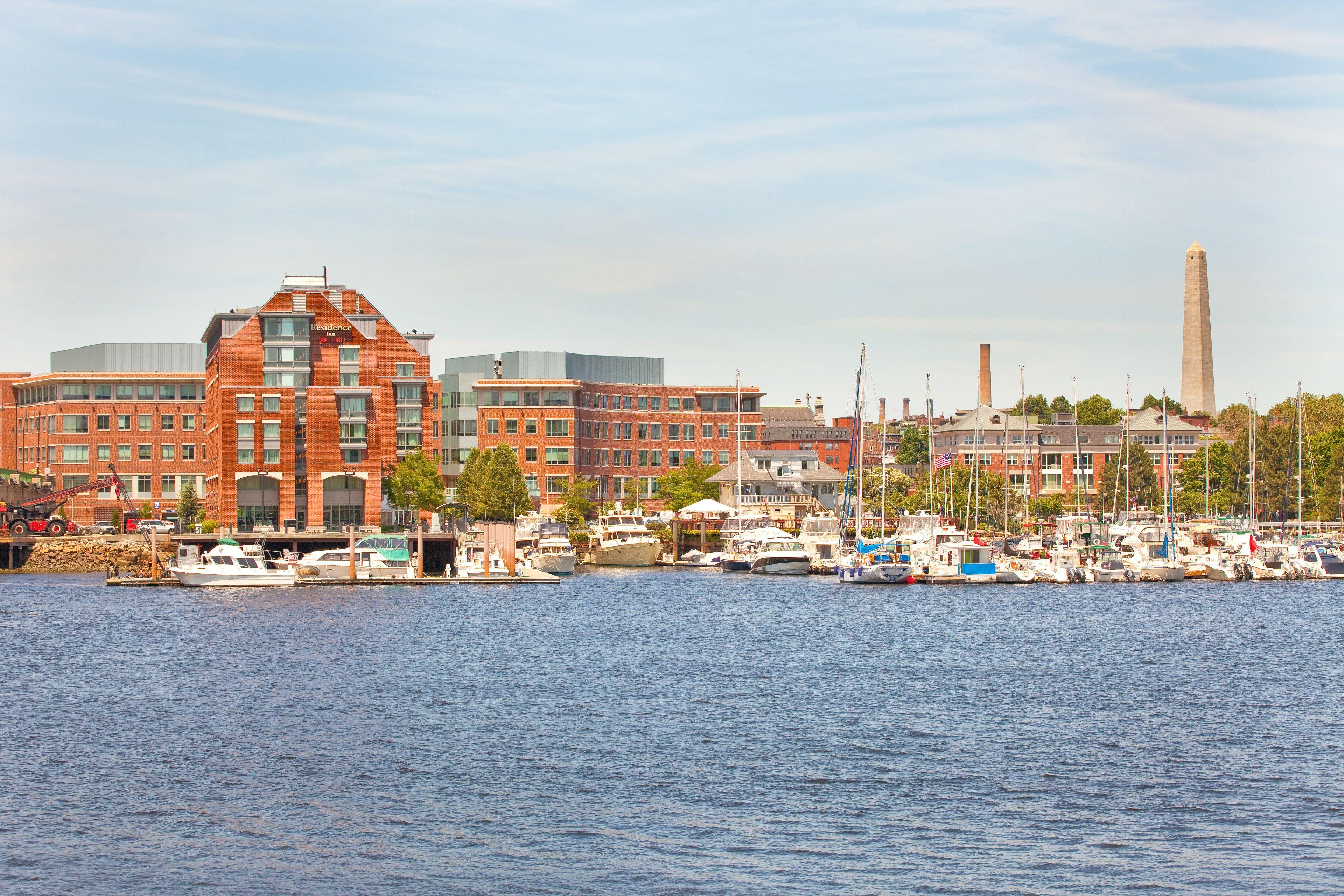 By Marriott Harbor On Tudor Wharf 3* Boston