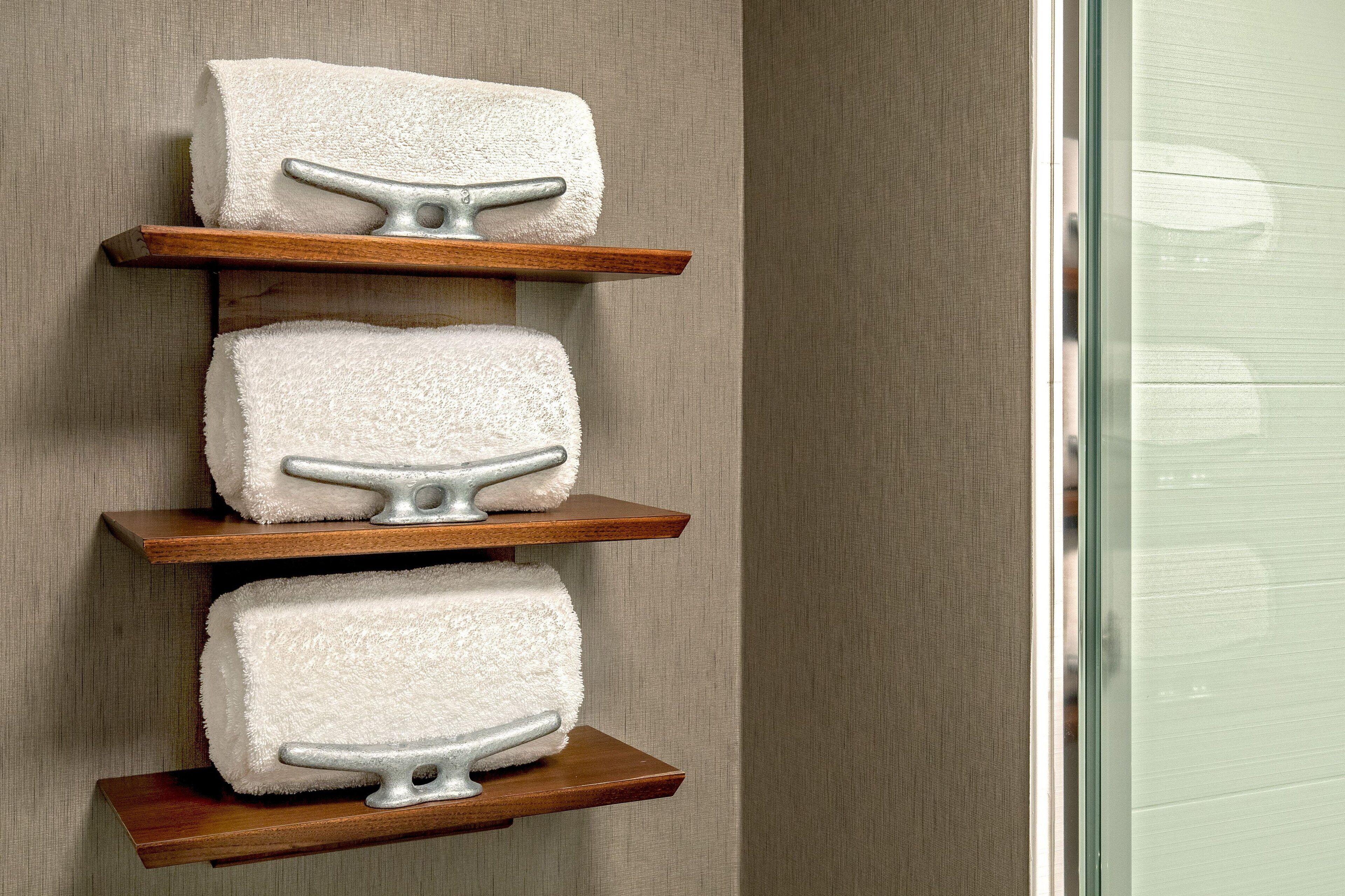 By Marriott Harbor On Tudor Wharf Hotel