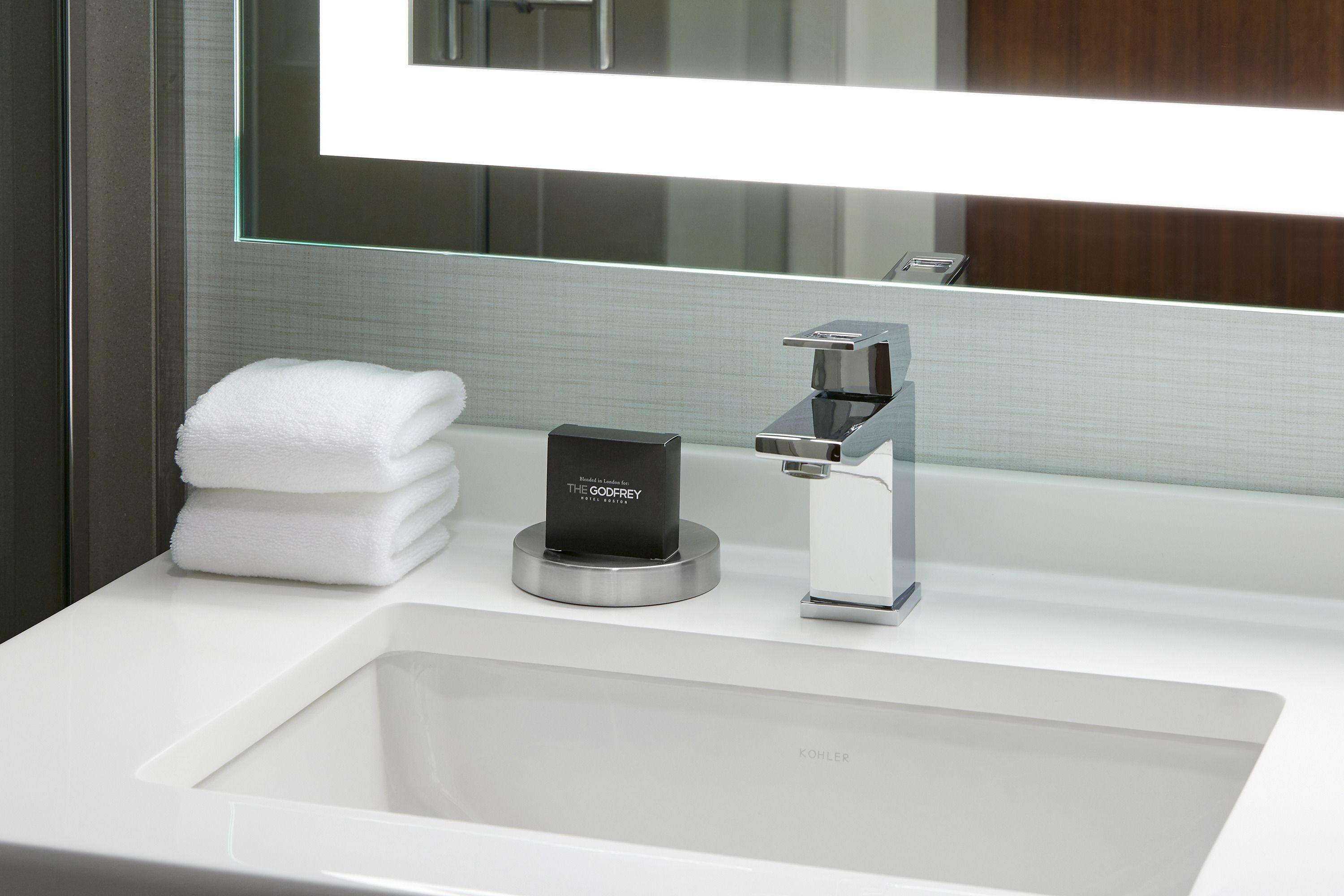 Hotel The Godfrey 4*