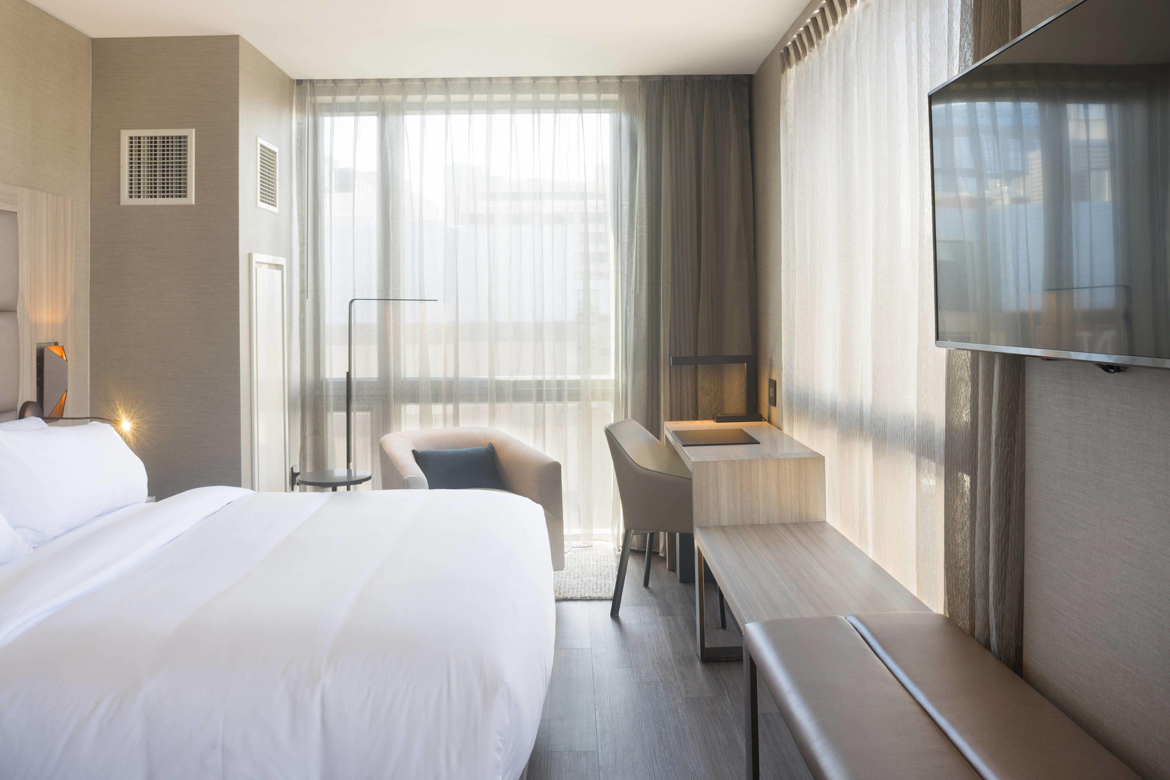 Ac By Marriott Downtown 4*