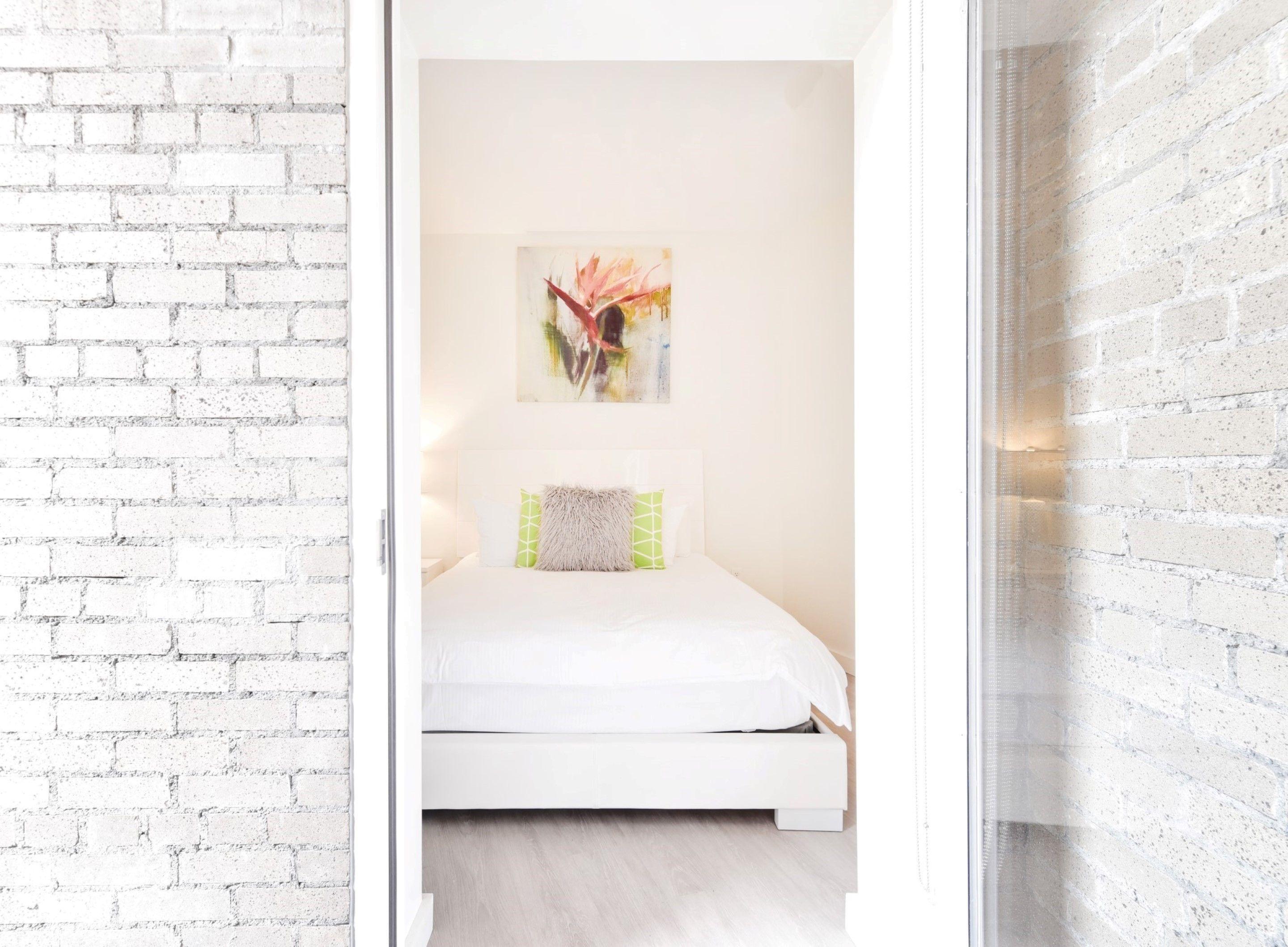 Global Luxury Downtown *