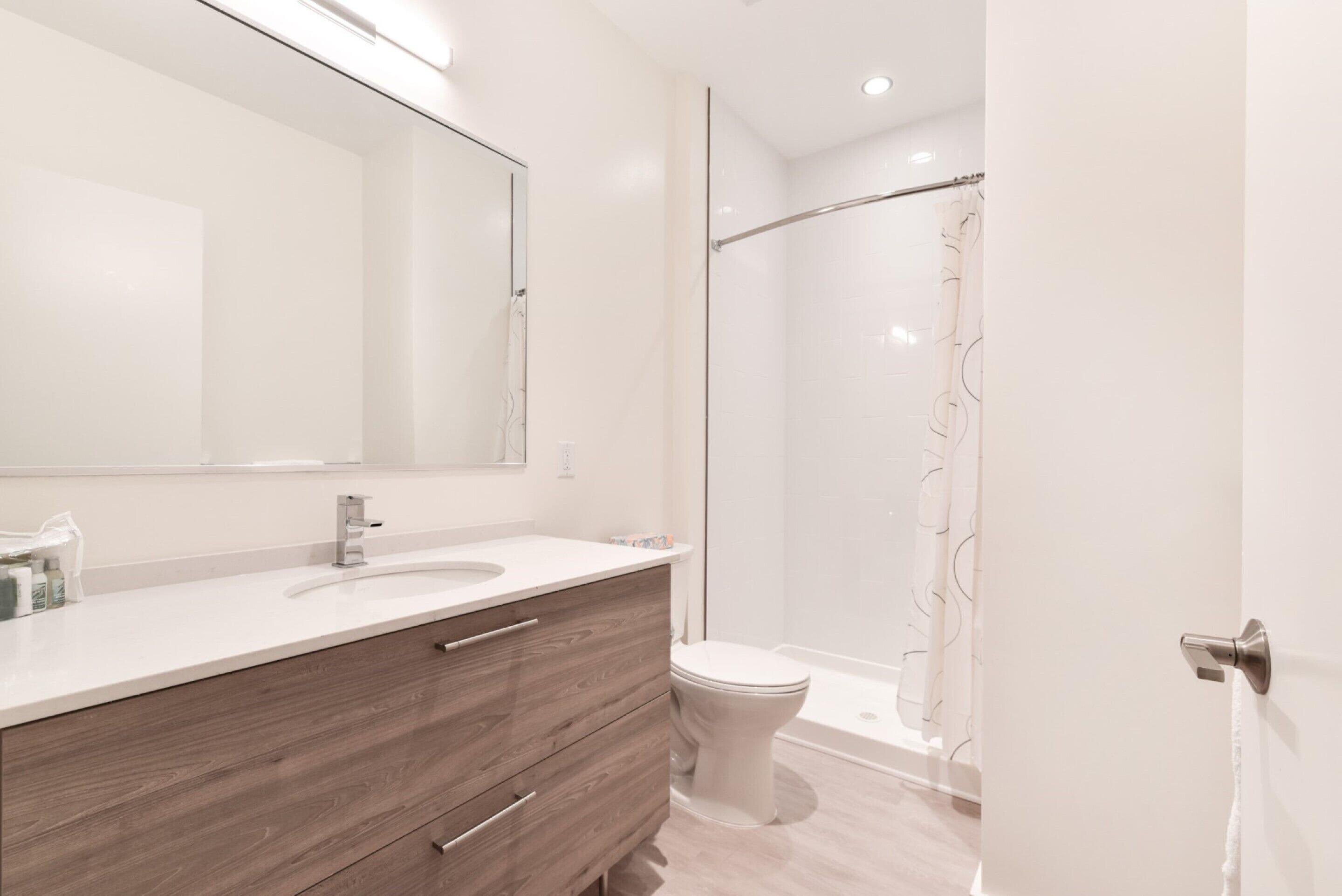 Global Luxury Downtown Apartment