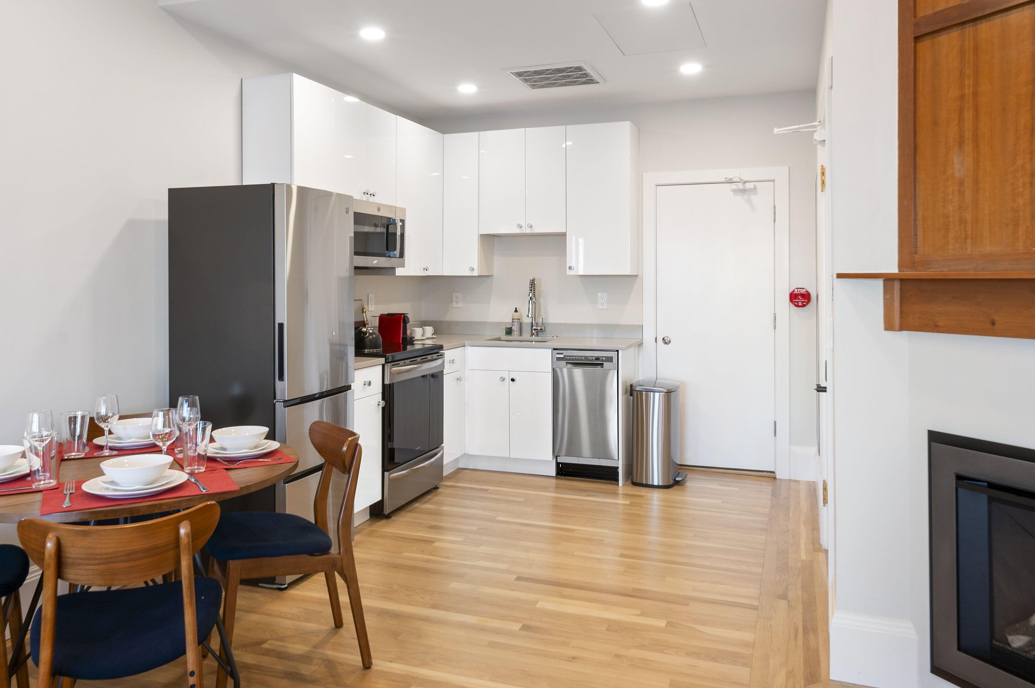 The Gryphon House 3*