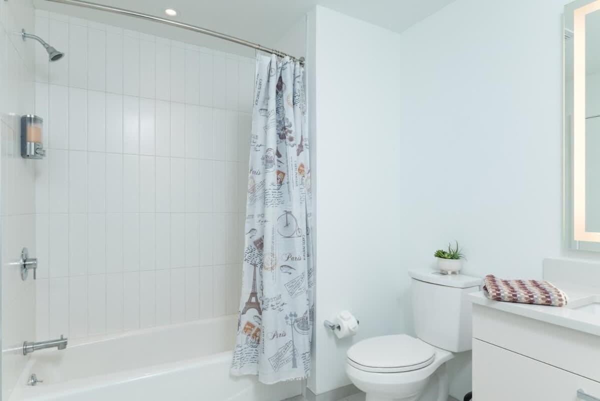 3br & Den Penthouse Common Mgh & Tufts Apartment