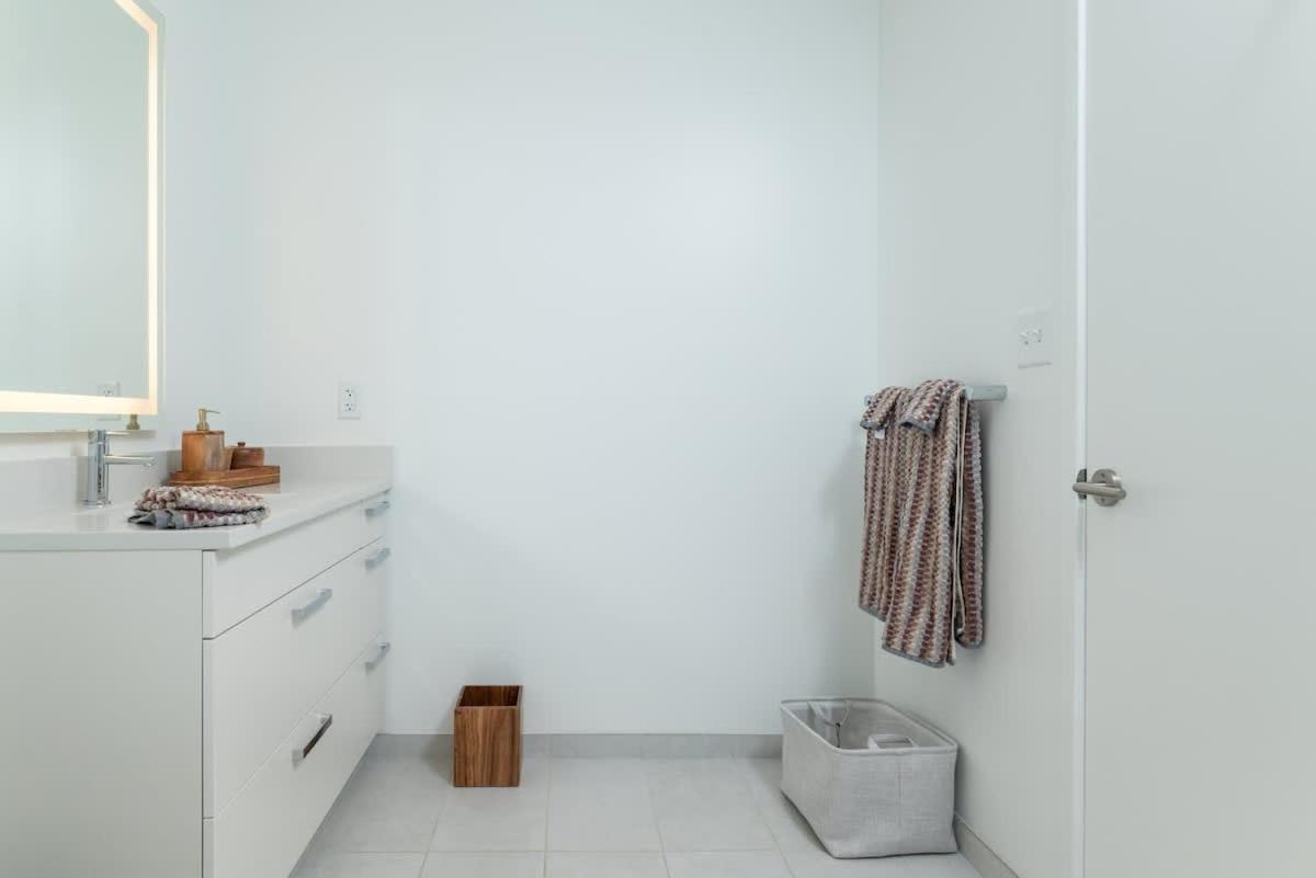 Apartment 3br & Den Penthouse Common Mgh & Tufts *