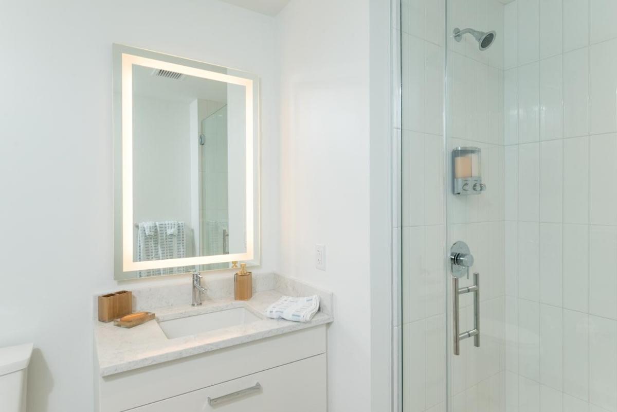 3br & Den Penthouse Common Mgh & Tufts Apartment Boston