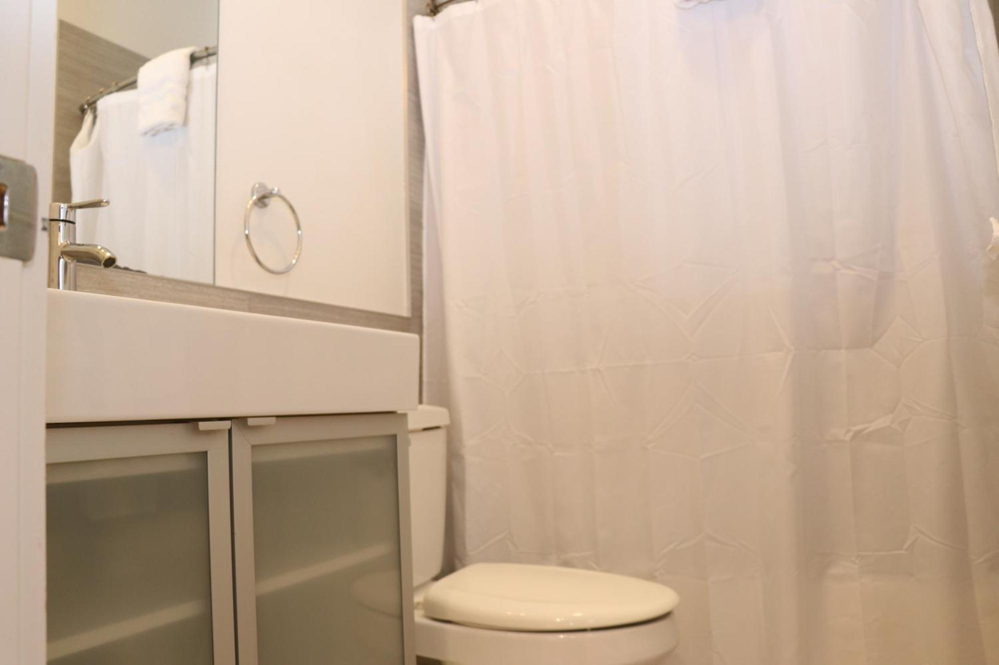 Aparthotel Downtown Beacon Hill, Convenient, Comfy #1 3*