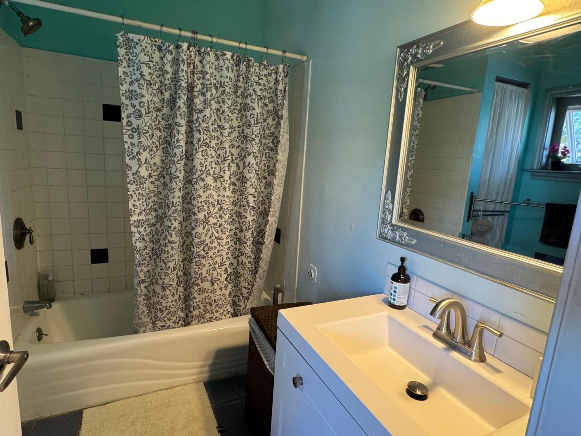 Beautiful Victorian House, Homestay