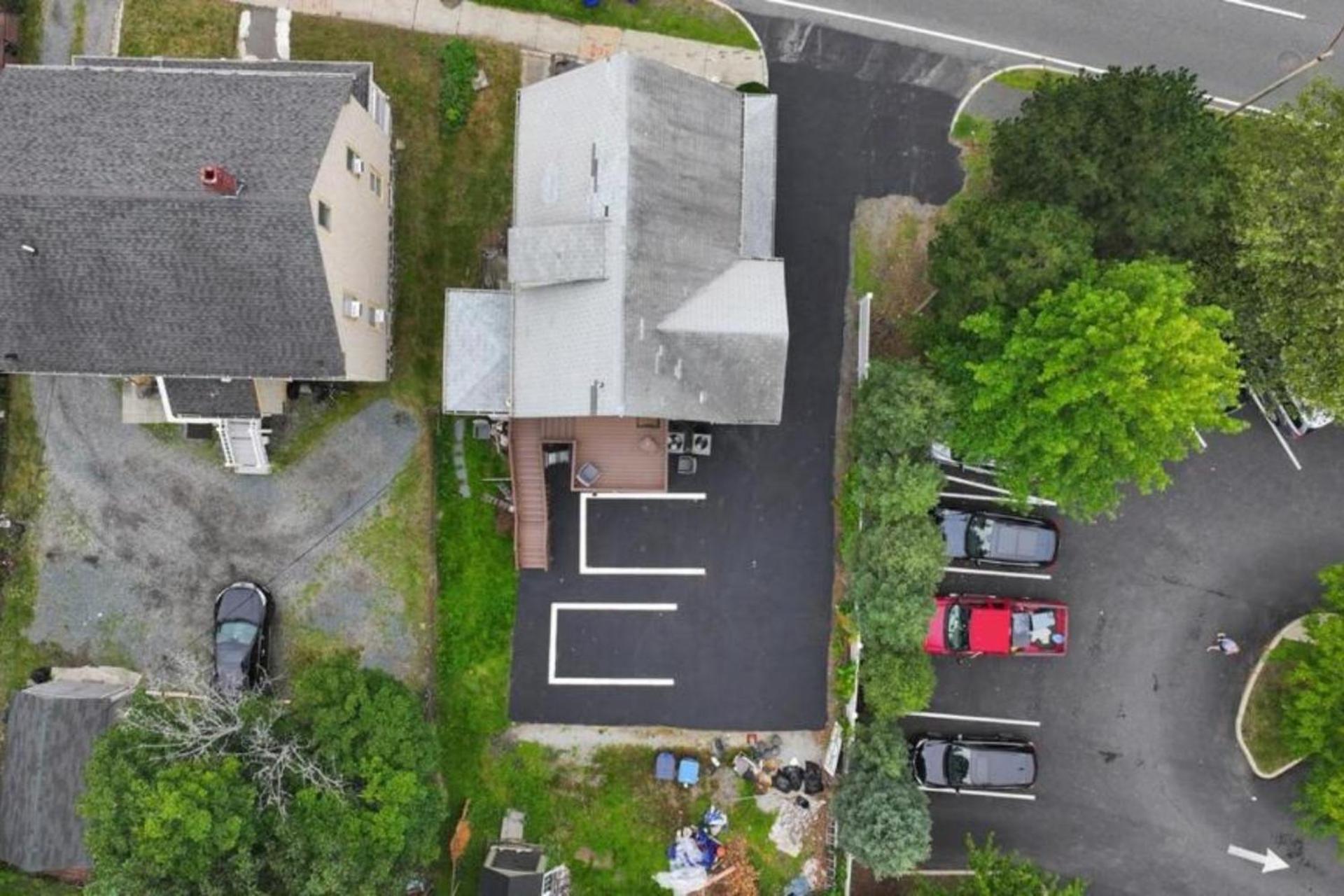 Apartment 988 - 2 4br Cozy Getaway Near Geneva Cliffs Boston