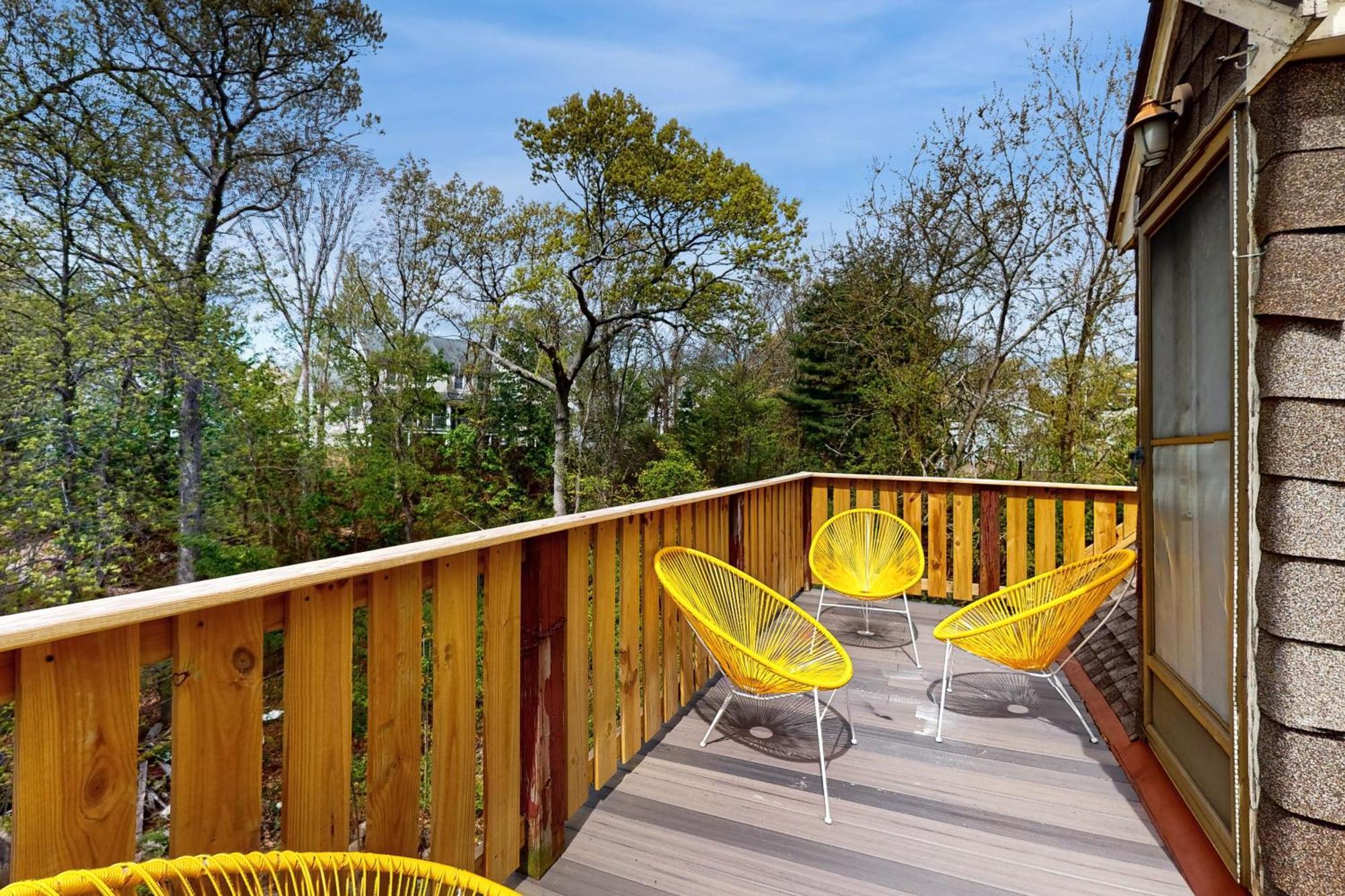 3 Mi To Franklin Park Zoo! Bright Residential Holiday home