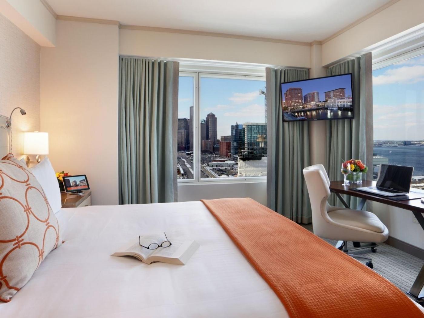 Seaport 4* Boston