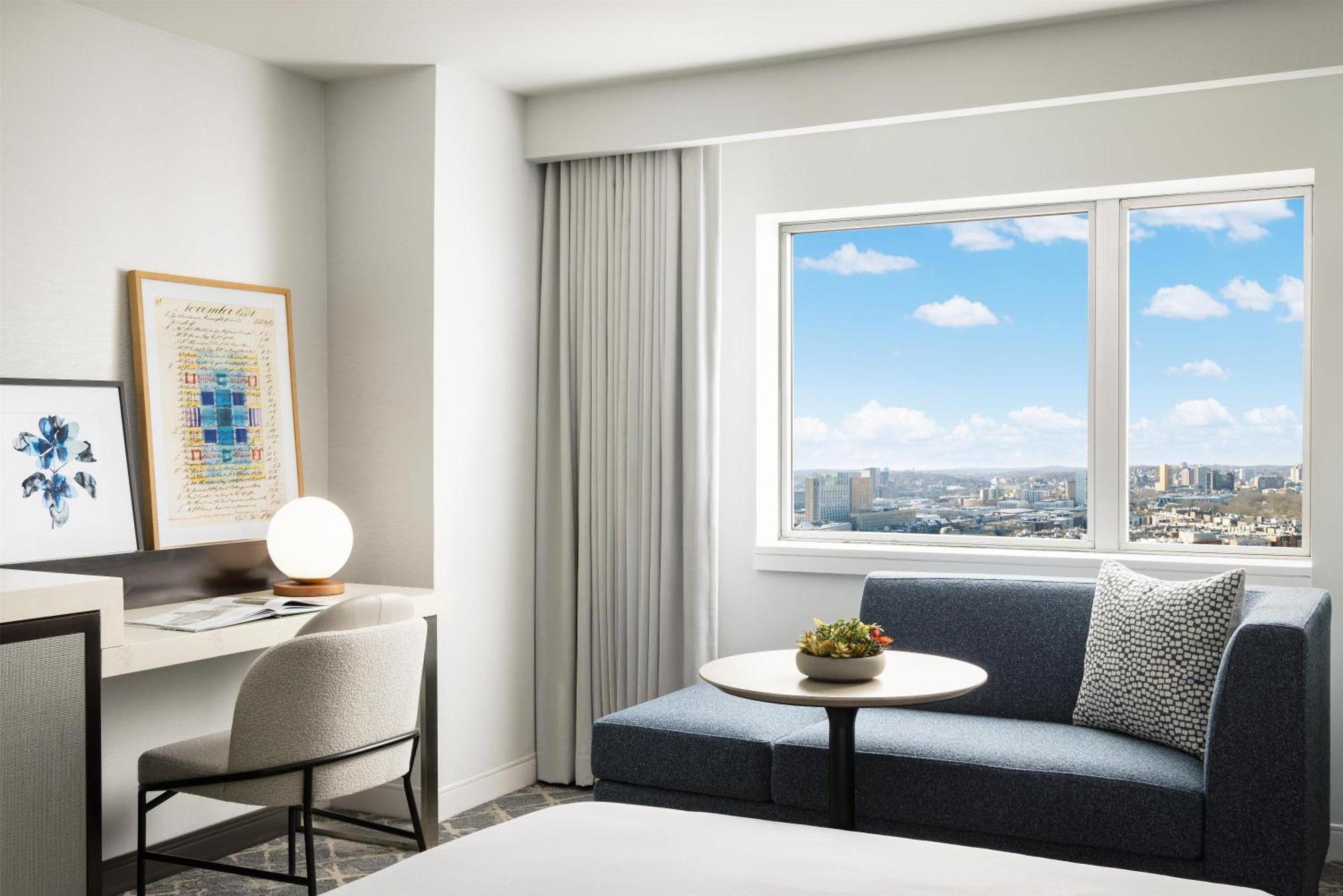 Hilton Back Bay Hotel