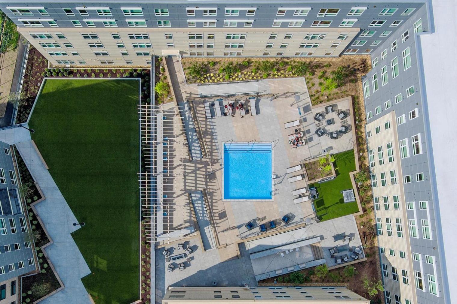 Apartment Blueground St Elizabeths Pool Nr Common Bos-1189