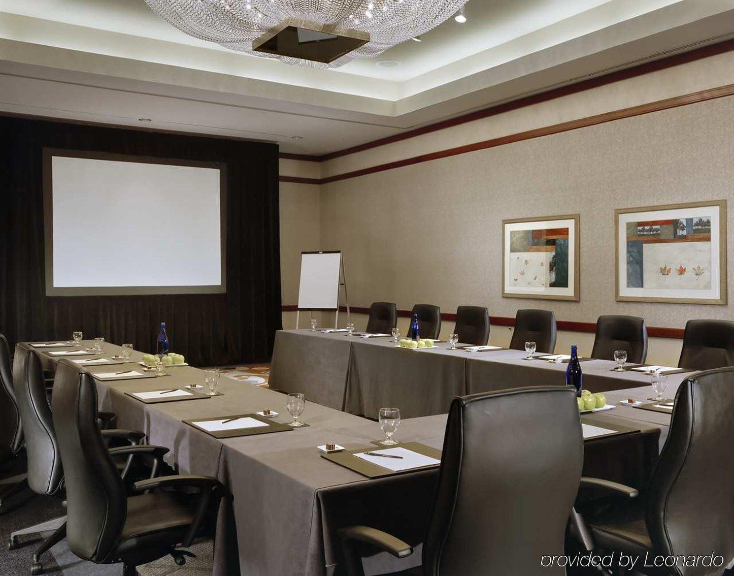 Hilton Logan Airport