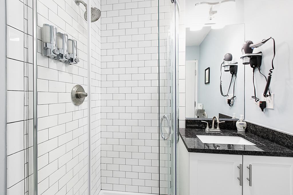 Apartment Quarters On Dot By Thatch Boston