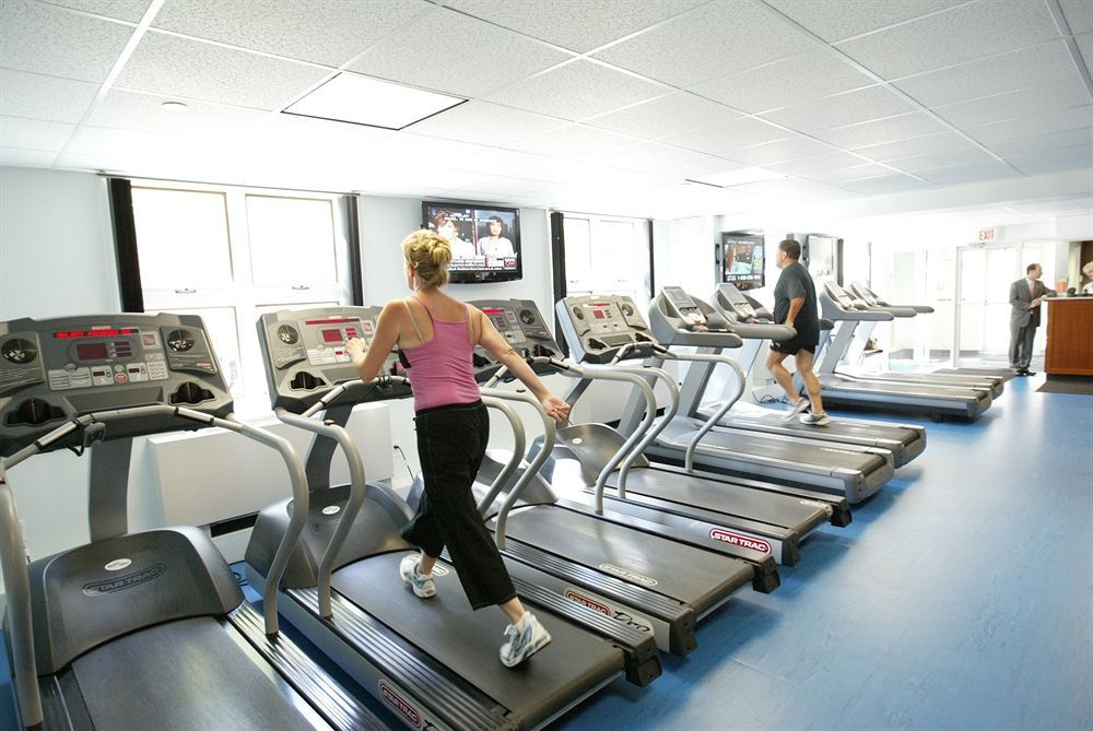 Hotel Constitution 2*