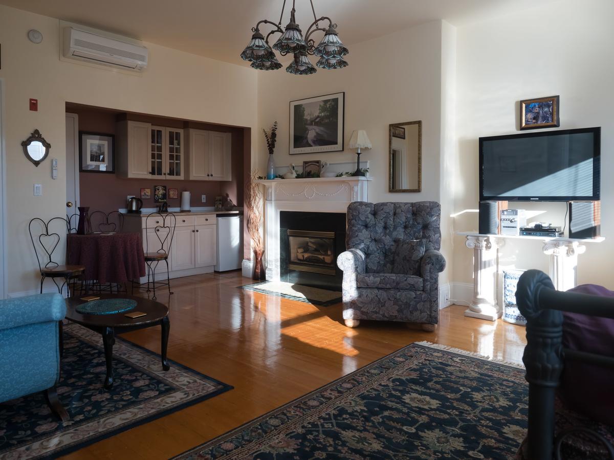 The Gryphon House Couette-café 3*