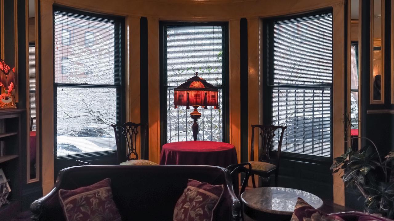 Couette-café The Gryphon House