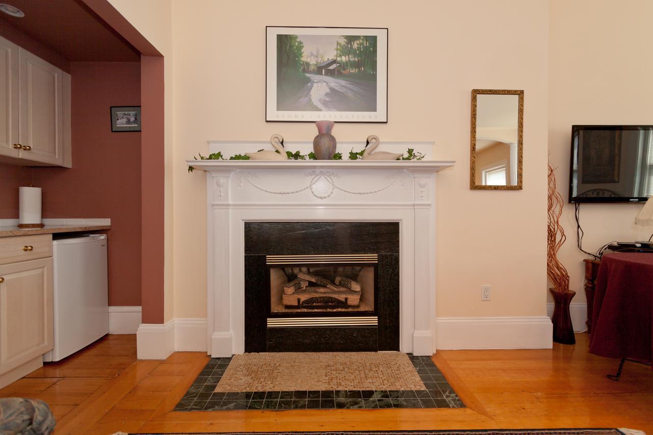 The Gryphon House Bed & Breakfast