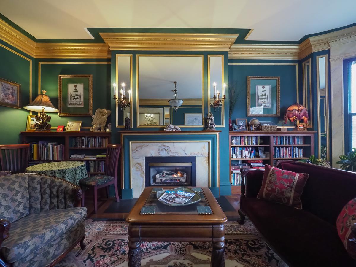 The Gryphon House Bed & Breakfast