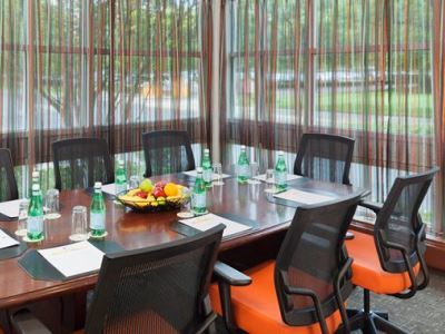 Doubletree By Hilton Bayside Hotel