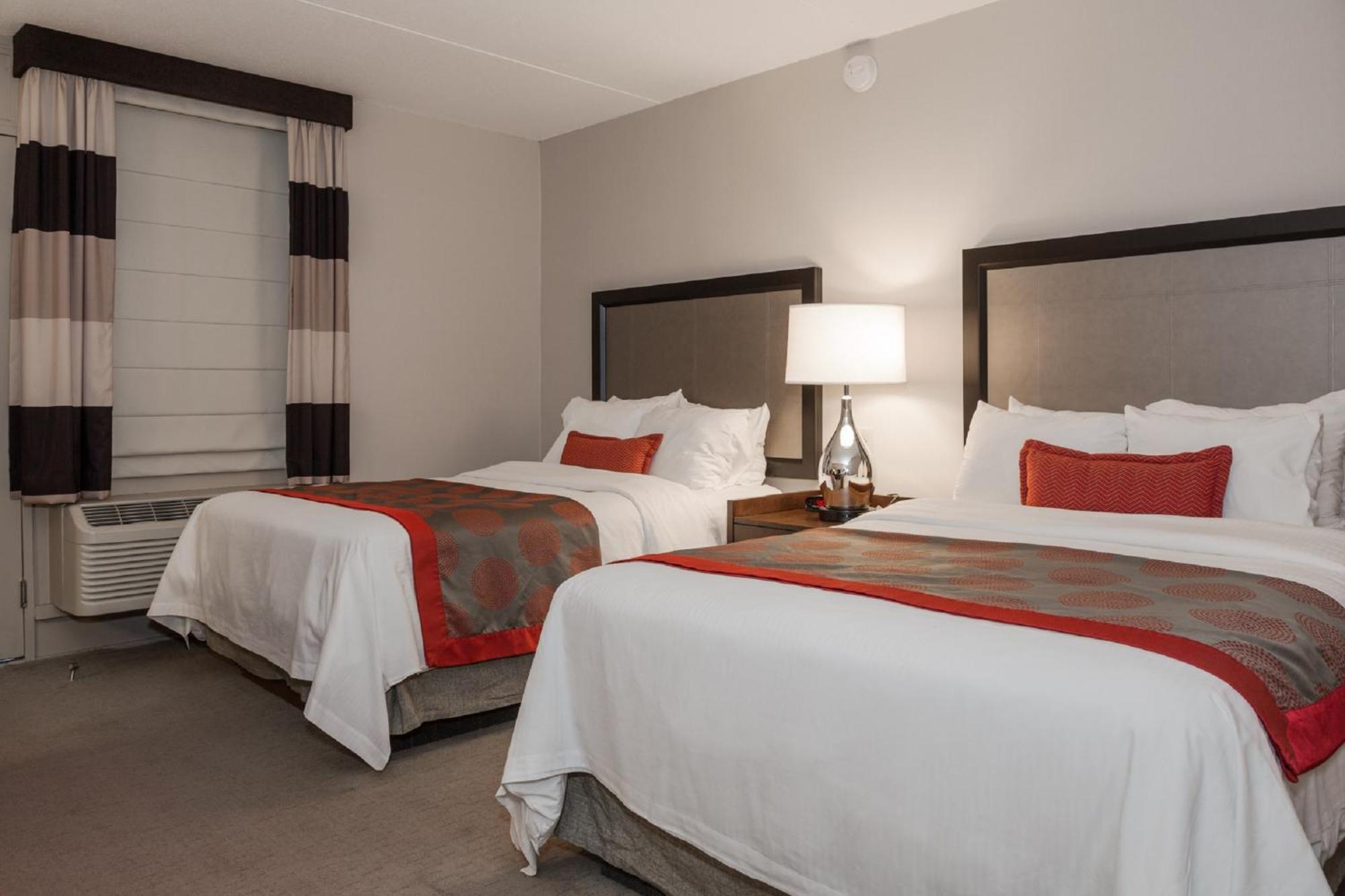 Hotel Ramada By Wyndham 3*