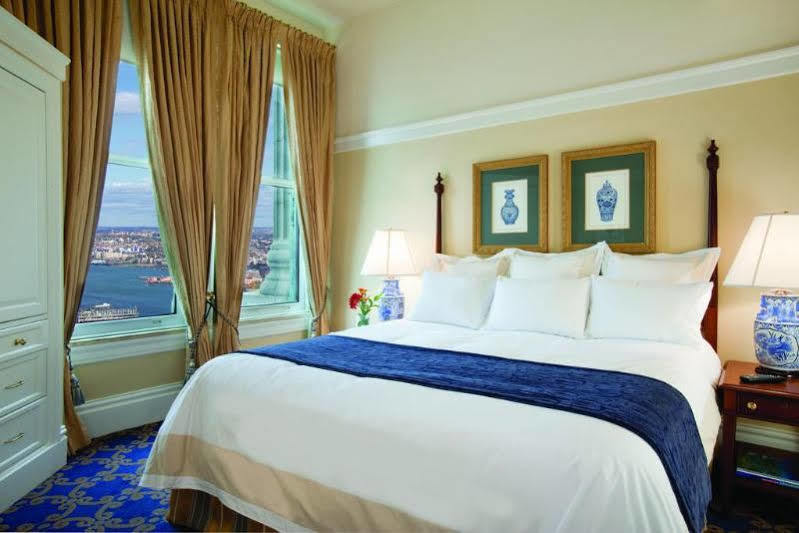 Hotel Marriott Vacation Club At Custom House,   3*