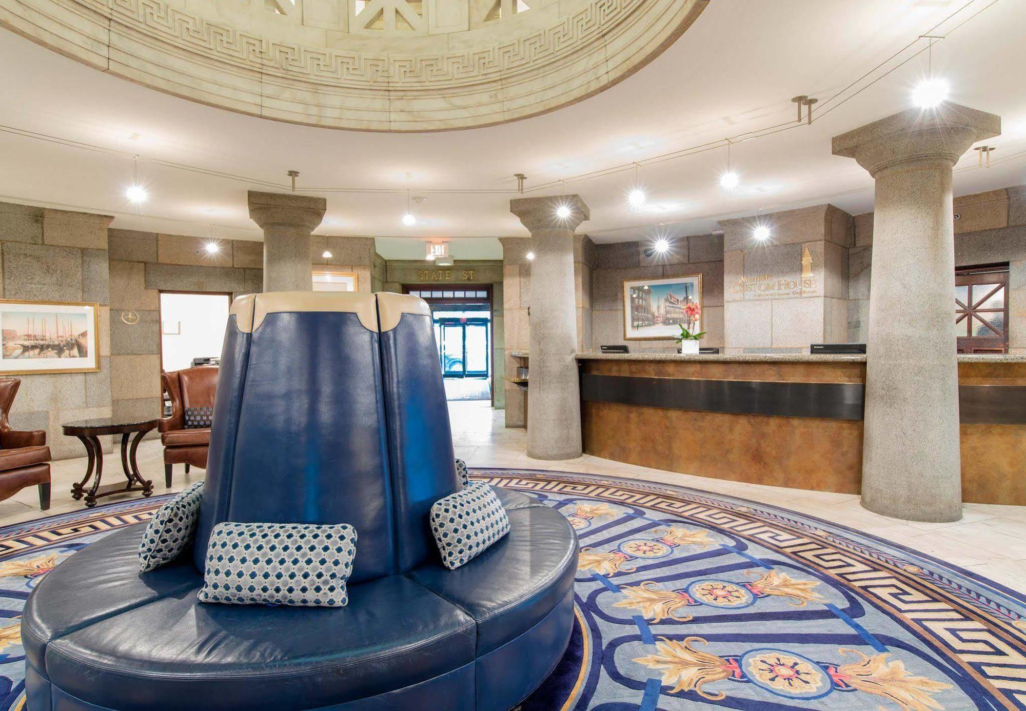 Hotel Marriott Vacation Club At Custom House,   3*