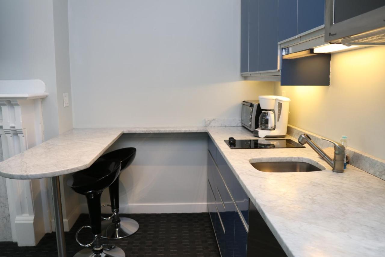 Stylish Newbury Street Studio, #4 * Boston