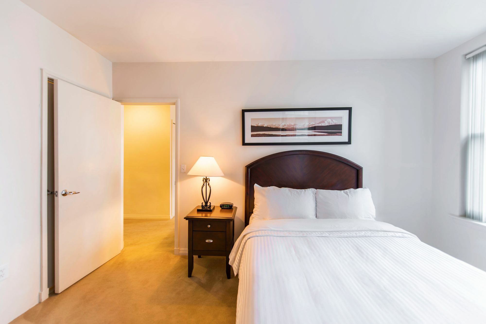 Oakwood At One India Street Apartment