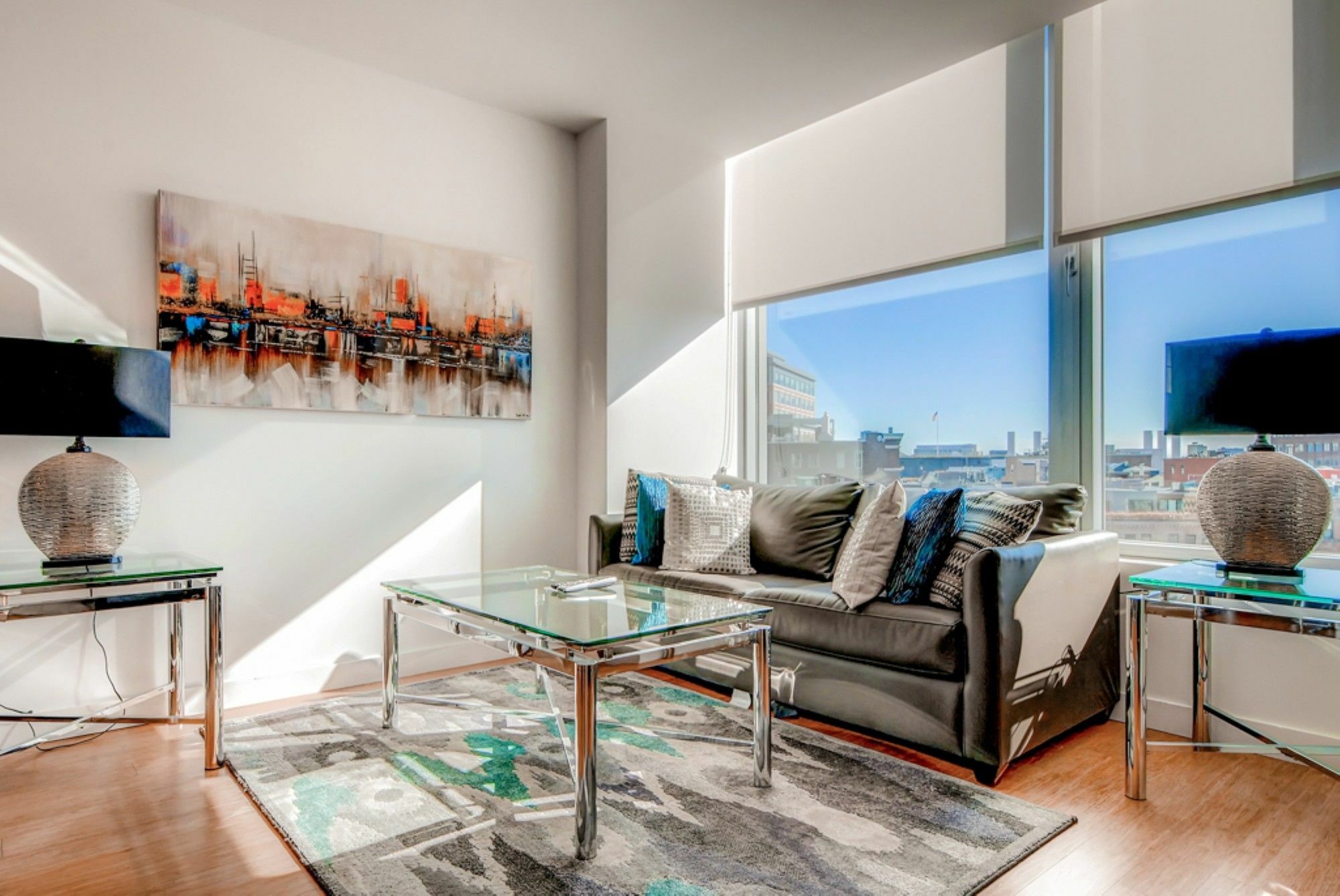 Global Luxury At The Financial District Boston