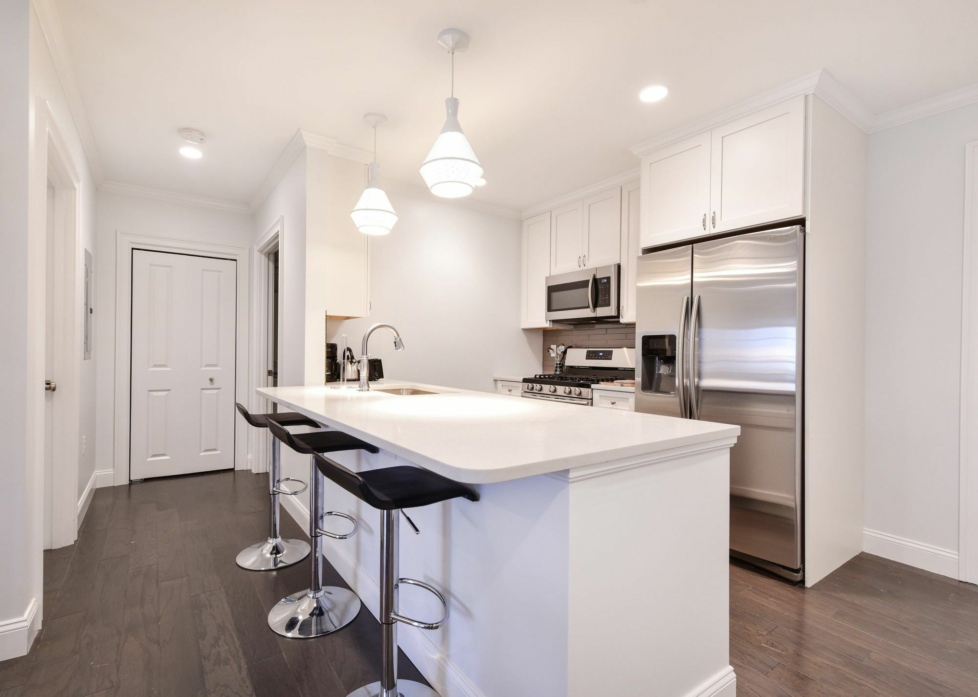Global Luxury South Apartment Boston