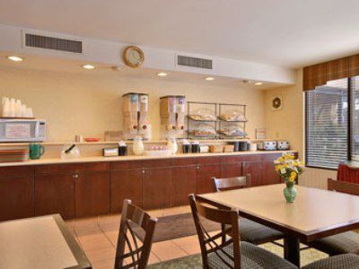 Ramada By Wyndham Boston