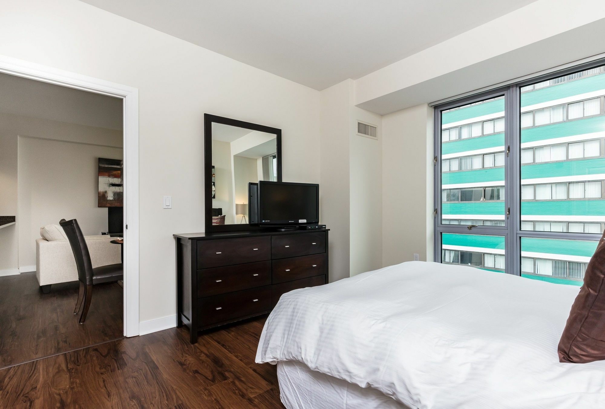 Global Luxury At West End * Boston