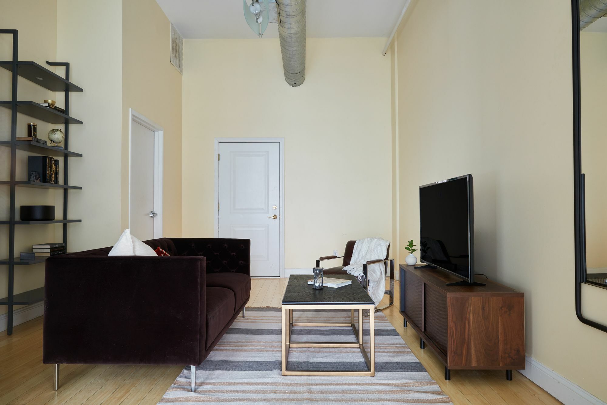 Bold 2br In Downtown Crossing By Sonder Boston