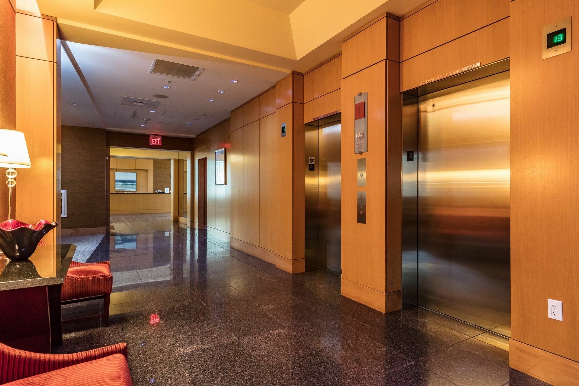 Global Luxury At West End Boston