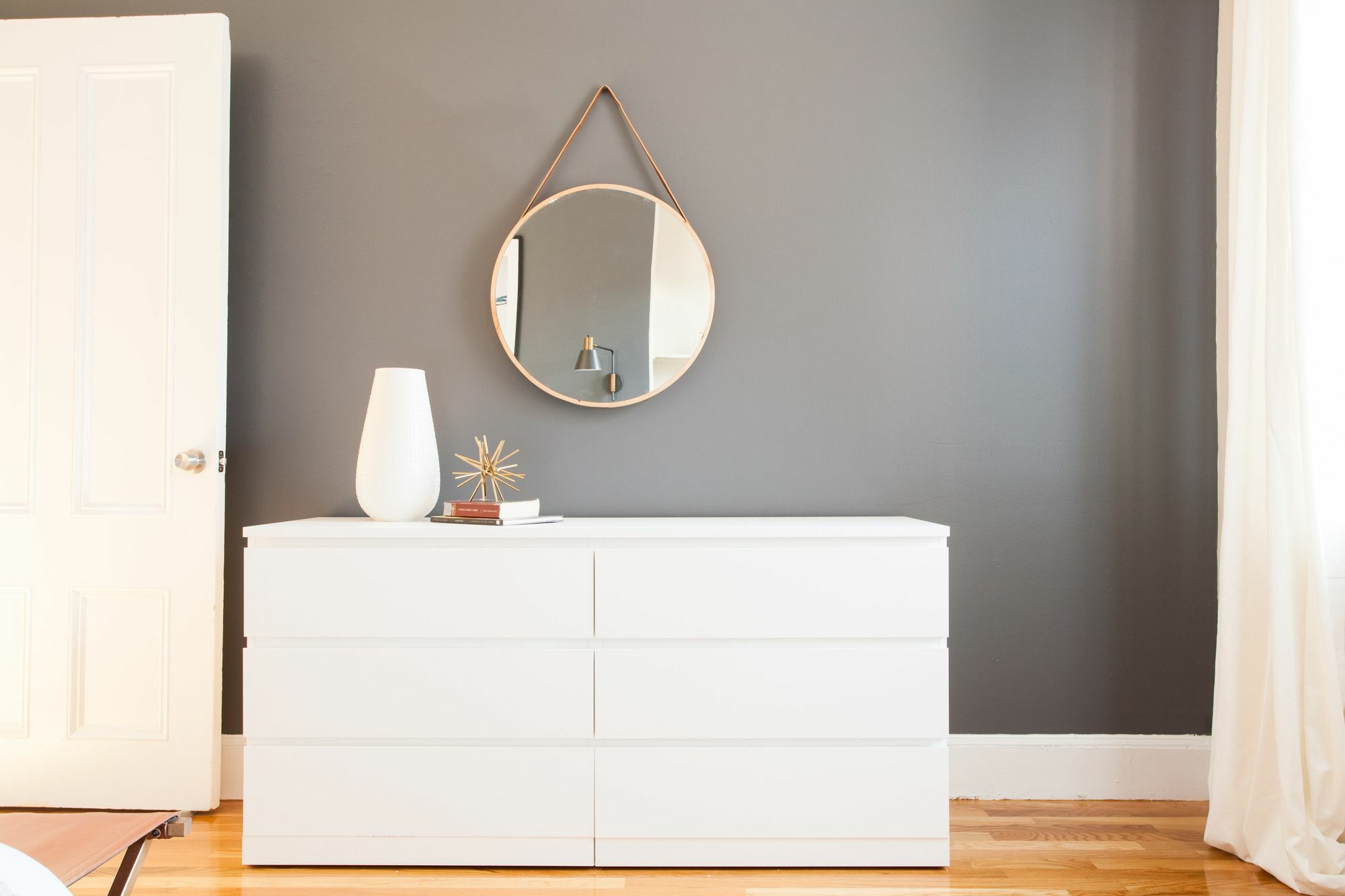 Sunny 2br In Back Bay By Sonder