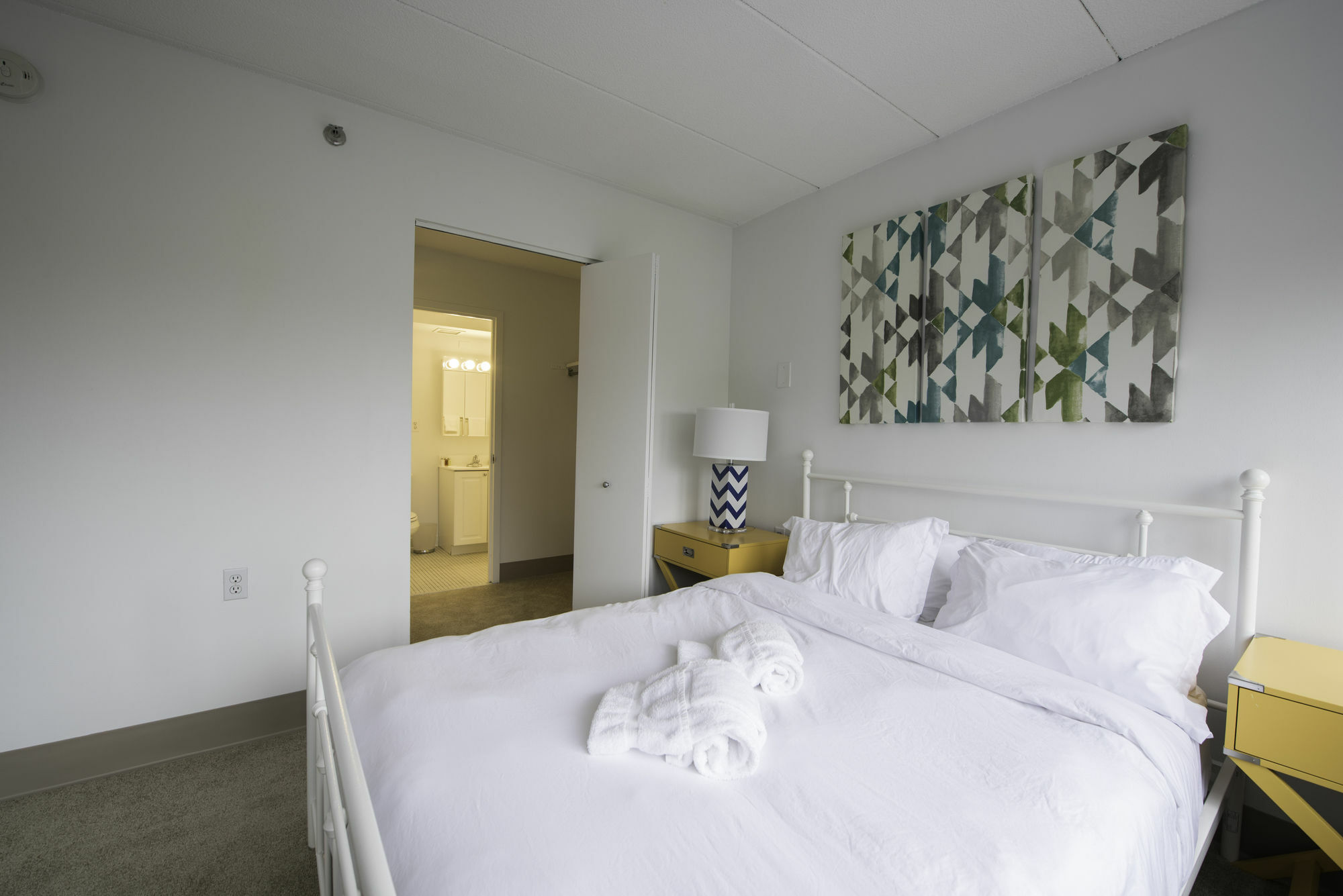 Apartment Bright 2br In Brookline By Sonder Boston