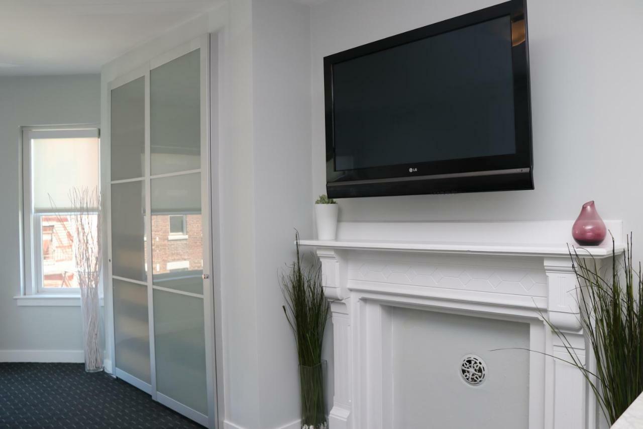 Apartment Stylish On Newbury Street, #10 Boston