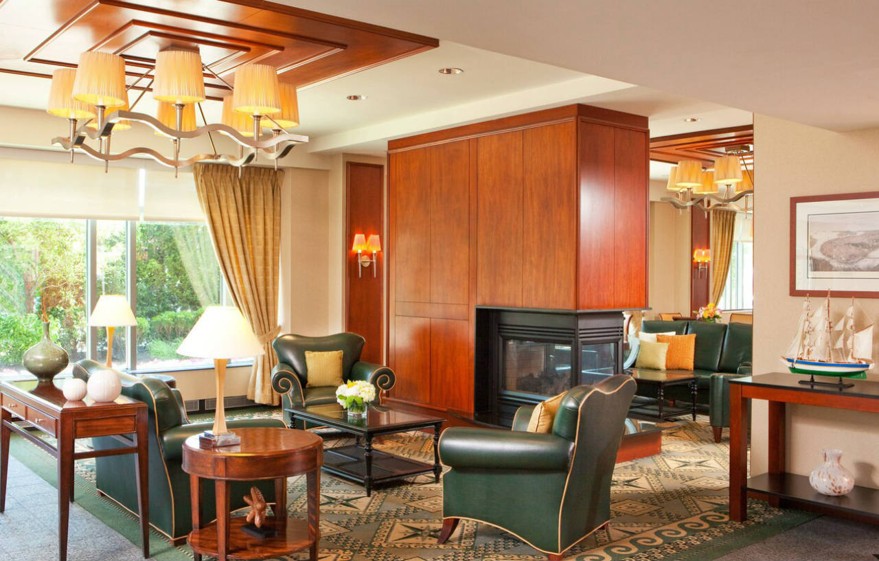 By Marriott Harbor On Tudor Wharf