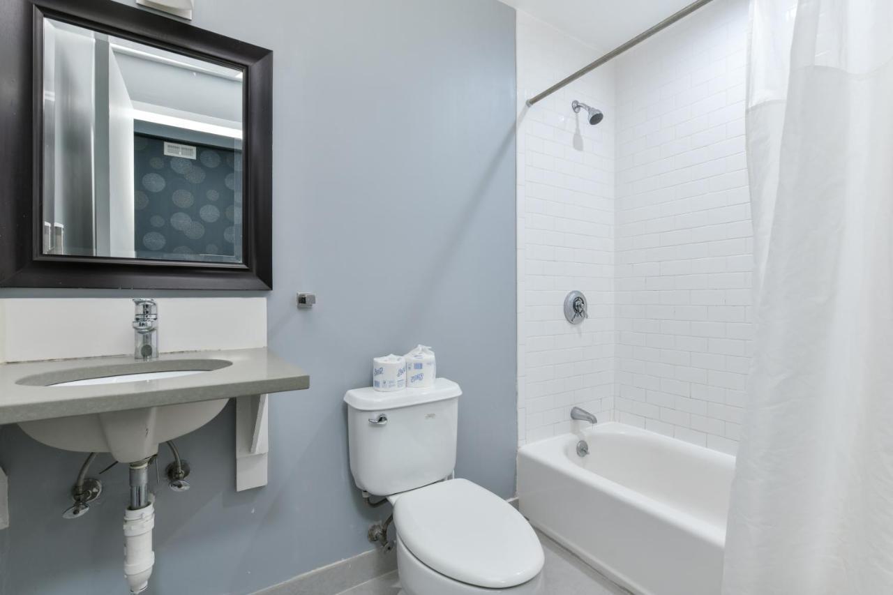 Temple Place Apartment Boston